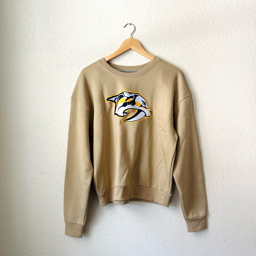 Nashville Predators Hockey Antigua Victory Crewneck Pullover Sweatshirt Large